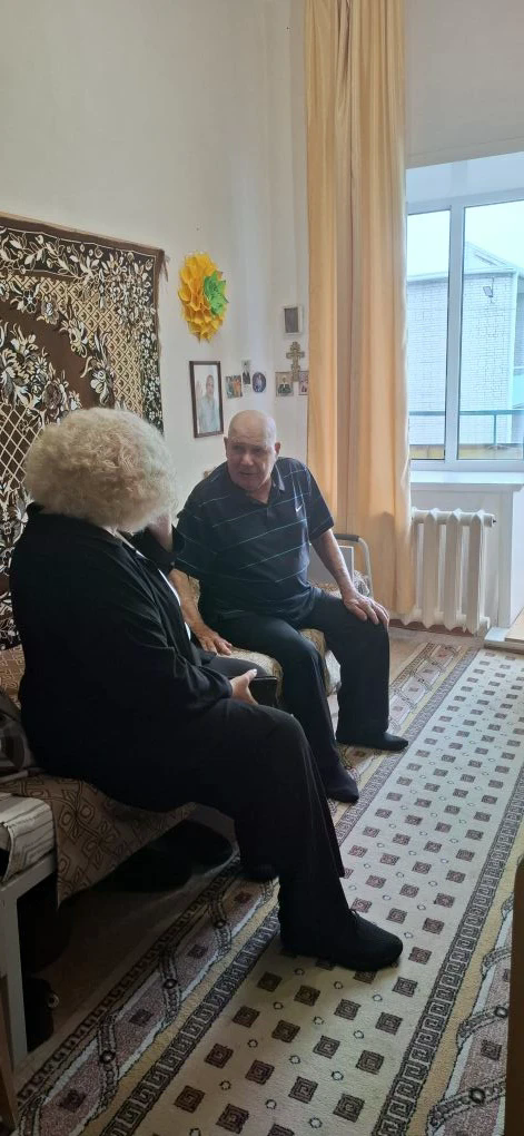 СПЕЦИАЛИСТАМИ ОТМЕЧЕНО, ЧТО В УЧРЕЖДЕНИЯХ ПРОДОЛЖЕНА РАБОТА ПО СОЗДАНИЮ УЮТНОЙ, КОМФОРТНОЙ ДОМАШНЕЙ ОБСТАНОВКИ. БОЛЬШОЕ ВНИМАНИЕ УДЕЛЯЕТСЯ ОРГАНИЗАЦИИ ДОСУГОВОЙ ДЕЯТЕЛЬНОСТИ И ФИЗИЧЕСКОЙ АКТИВНОСТИ ПРОЖИВАЮЩИХ